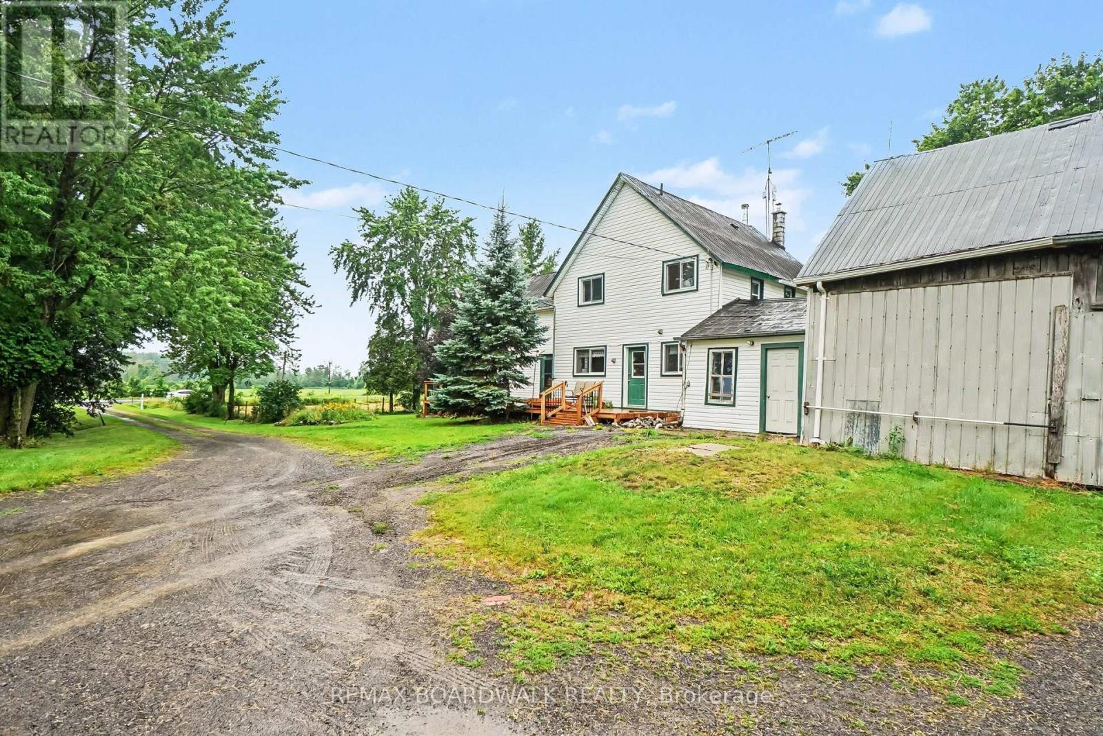11691 Hutt Road, South Dundas, Ontario  K0E 1K0 - Photo 3 - X13619406