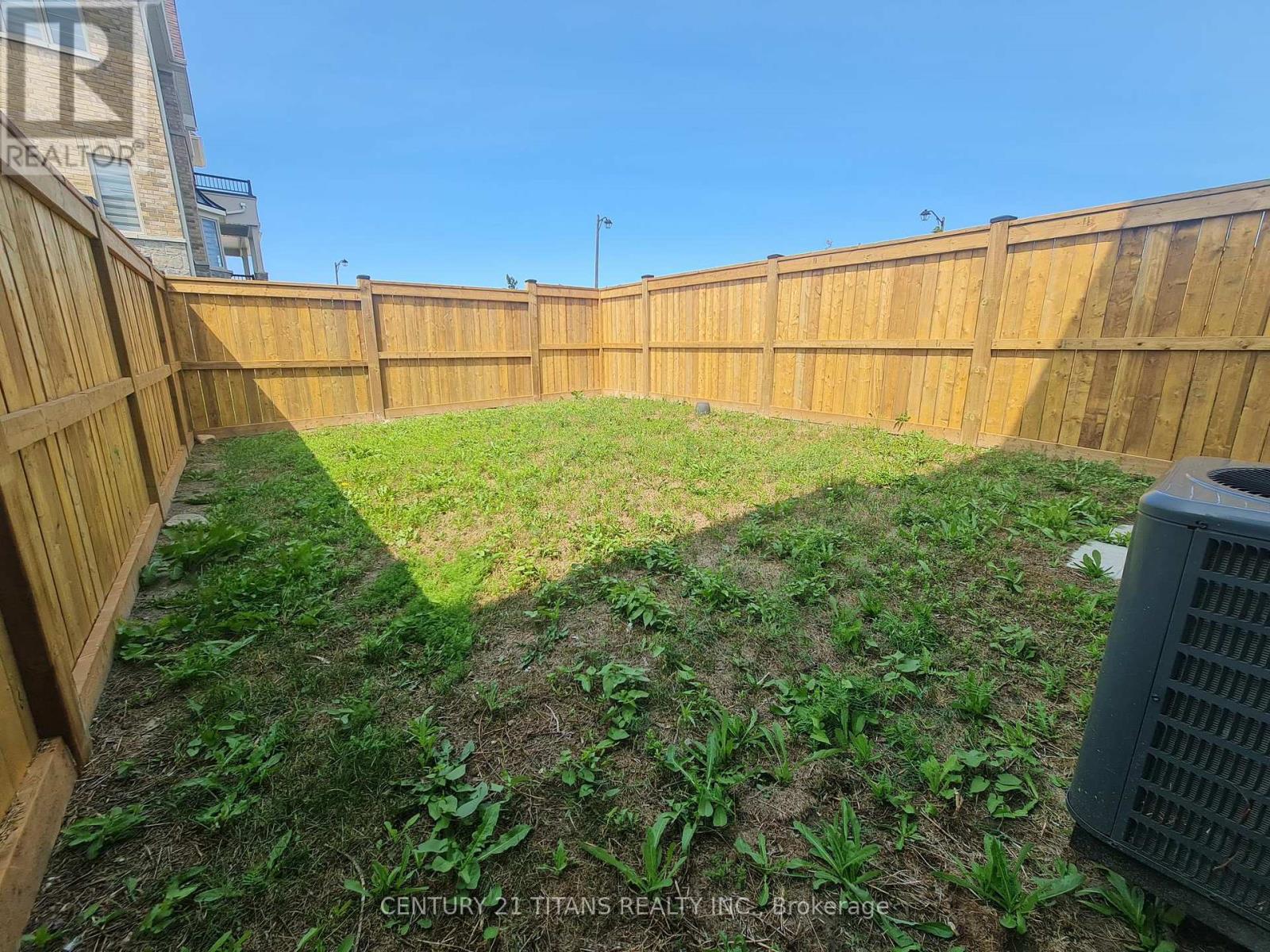 2590 Winter Words Drive, Oshawa, Ontario  L1L 0S9 - Photo 11 - E13617418