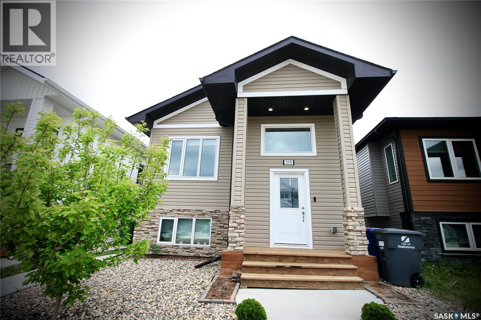215 Thakur Street, Saskatoon, Saskatchewan  S7W 1C4 - Photo 4 - SK038508