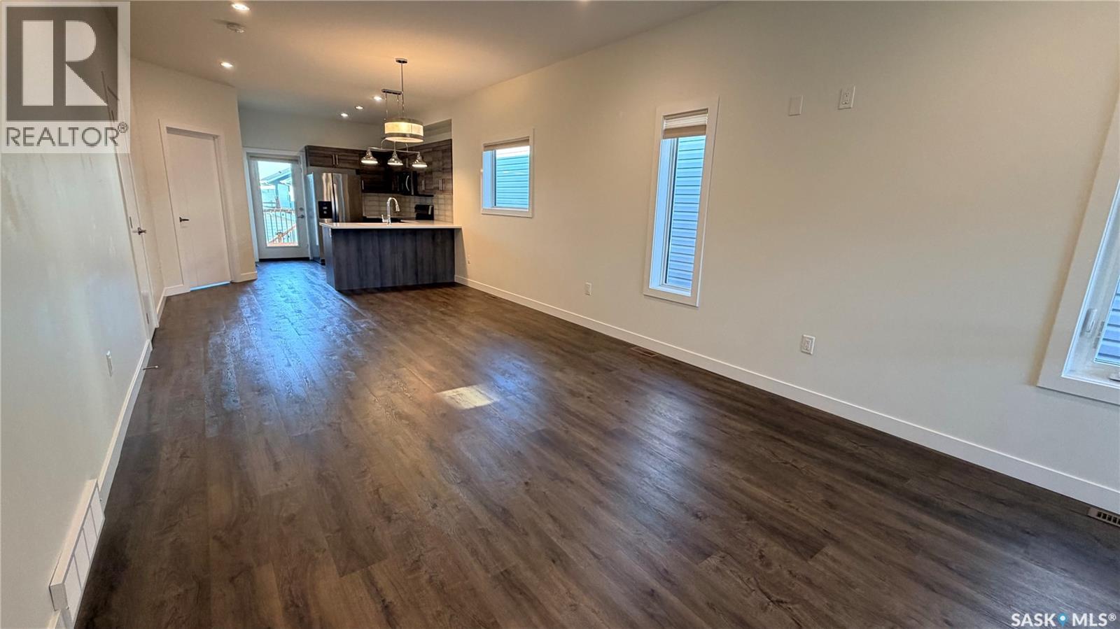 215 Thakur Street, Saskatoon, Saskatchewan  S7W 1C4 - Photo 9 - SK038508