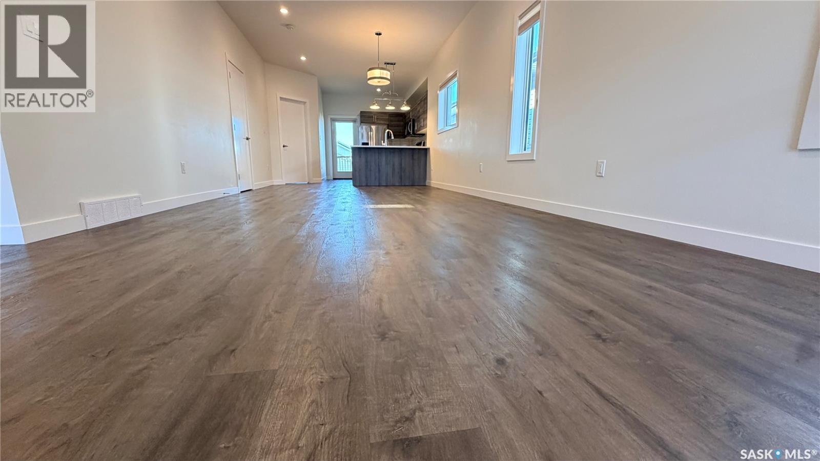 215 Thakur Street, Saskatoon, Saskatchewan  S7W 1C4 - Photo 8 - SK038508