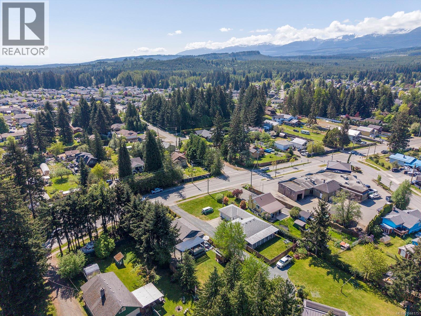 4680 Cumberland Rd, Cumberland, British Columbia  V0R 1S0 - Photo 41 - 1044175
