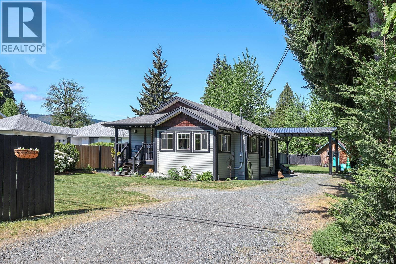 4680 Cumberland Rd, Cumberland, British Columbia  V0R 1S0 - Photo 3 - 1044175