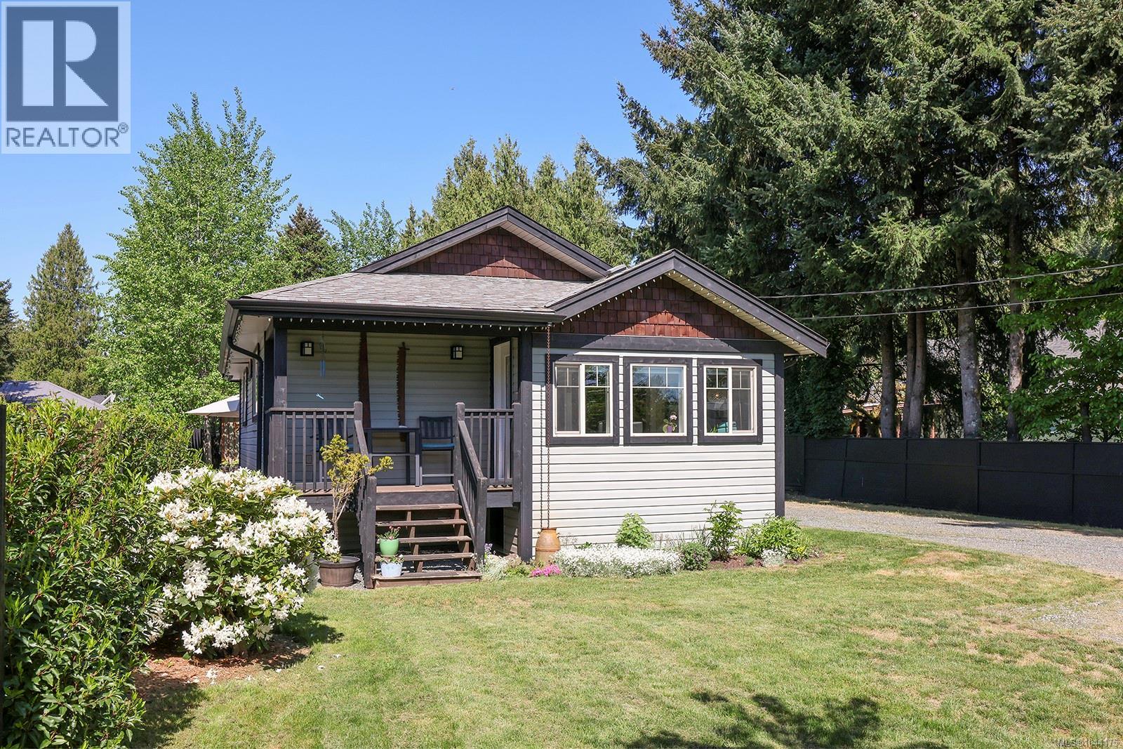 4680 Cumberland Rd, Cumberland, British Columbia  V0R 1S0 - Photo 4 - 1044175