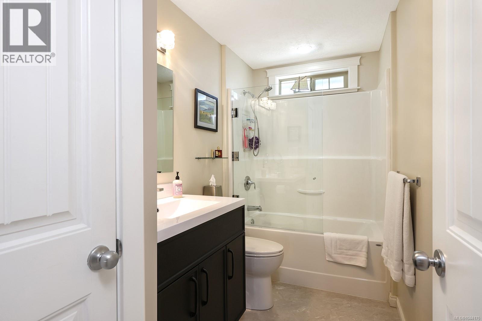 4680 Cumberland Rd, Cumberland, British Columbia  V0R 1S0 - Photo 15 - 1044175