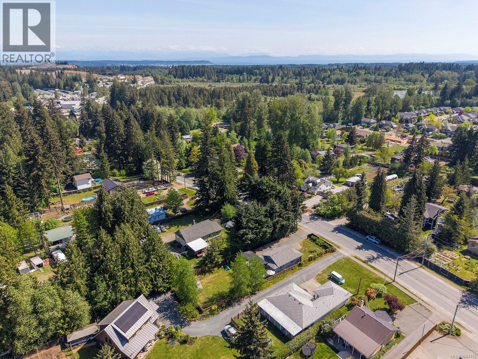 4680 Cumberland Rd, Cumberland, British Columbia  V0R 1S0 - Photo 40 - 1044175