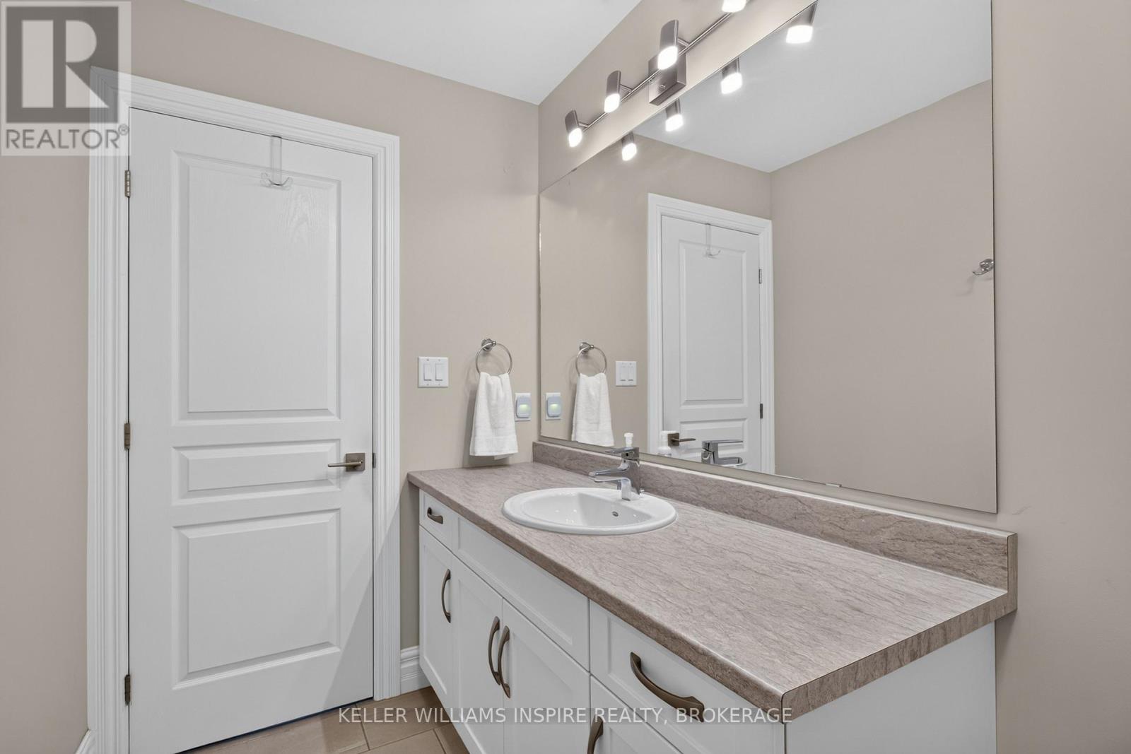 266 Pauline Tom Avenue, Kingston (Kingston East (Incl Barret Crt)), Ontario  K7K 0G1 - Photo 37 - X13619426