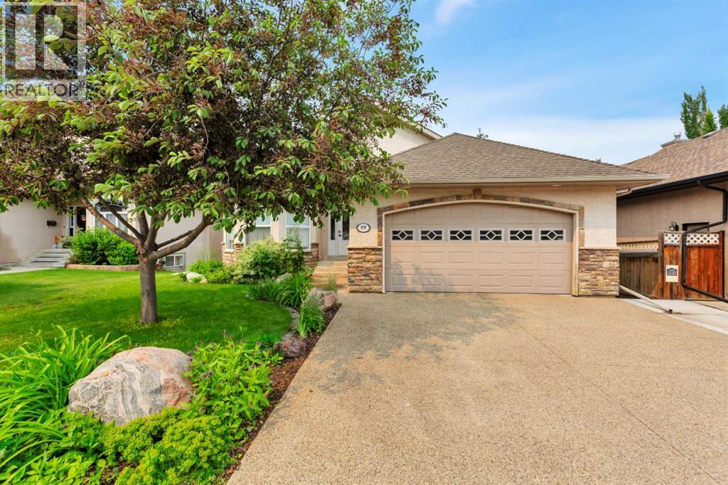 89 Alberts Close, Red Deer, Alberta  T4R 3J7 - Photo 1 - A2325990