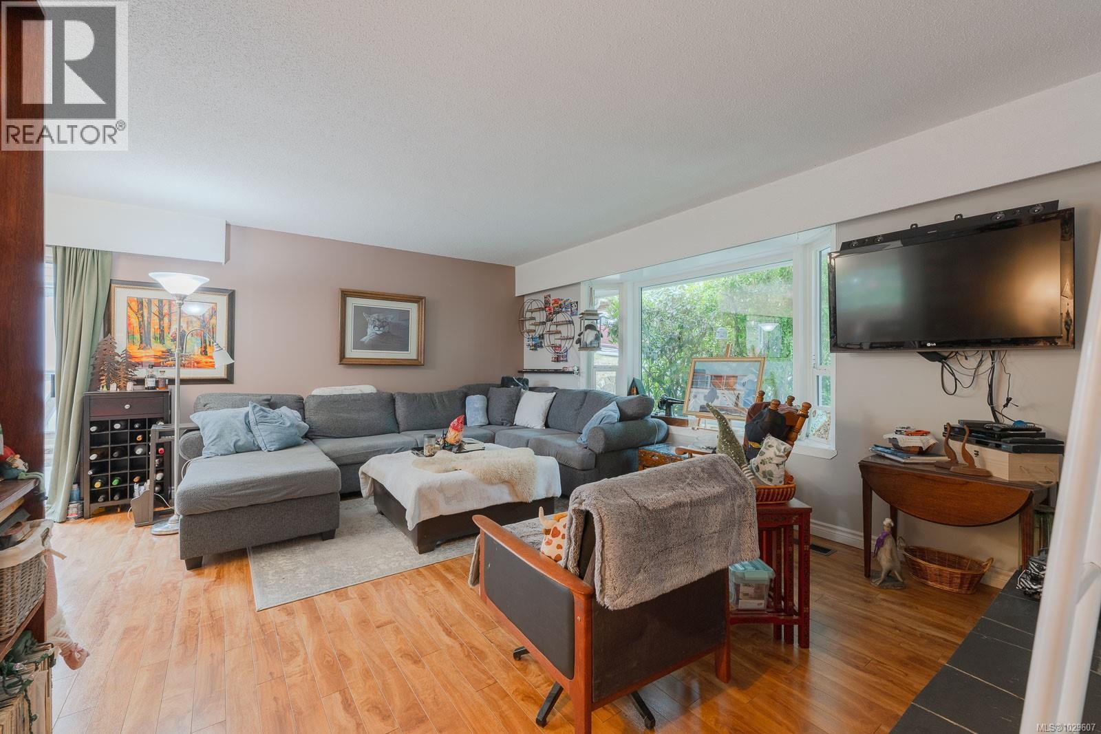 395 Dogwood Dr, Ladysmith, British Columbia  V9G 1B7 - Photo 4 - 1029607