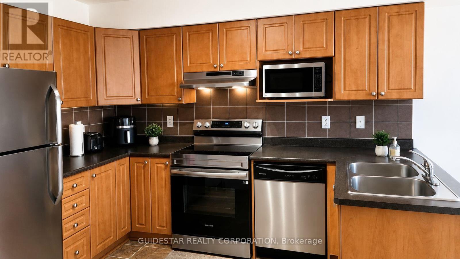 438 Haresfield Court, Ottawa, Ontario K4M 0B6 - Photo 5 - X13619446