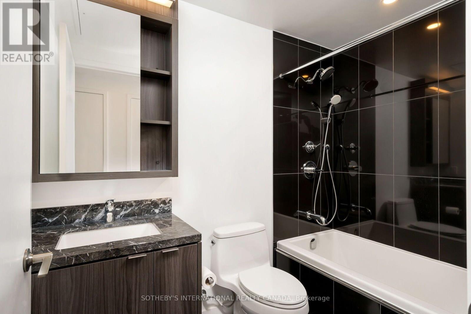 1503 - 125 Blue Jays Way, Toronto (Waterfront Communities), Ontario  M5V 0N5 - Photo 13 - C13619444