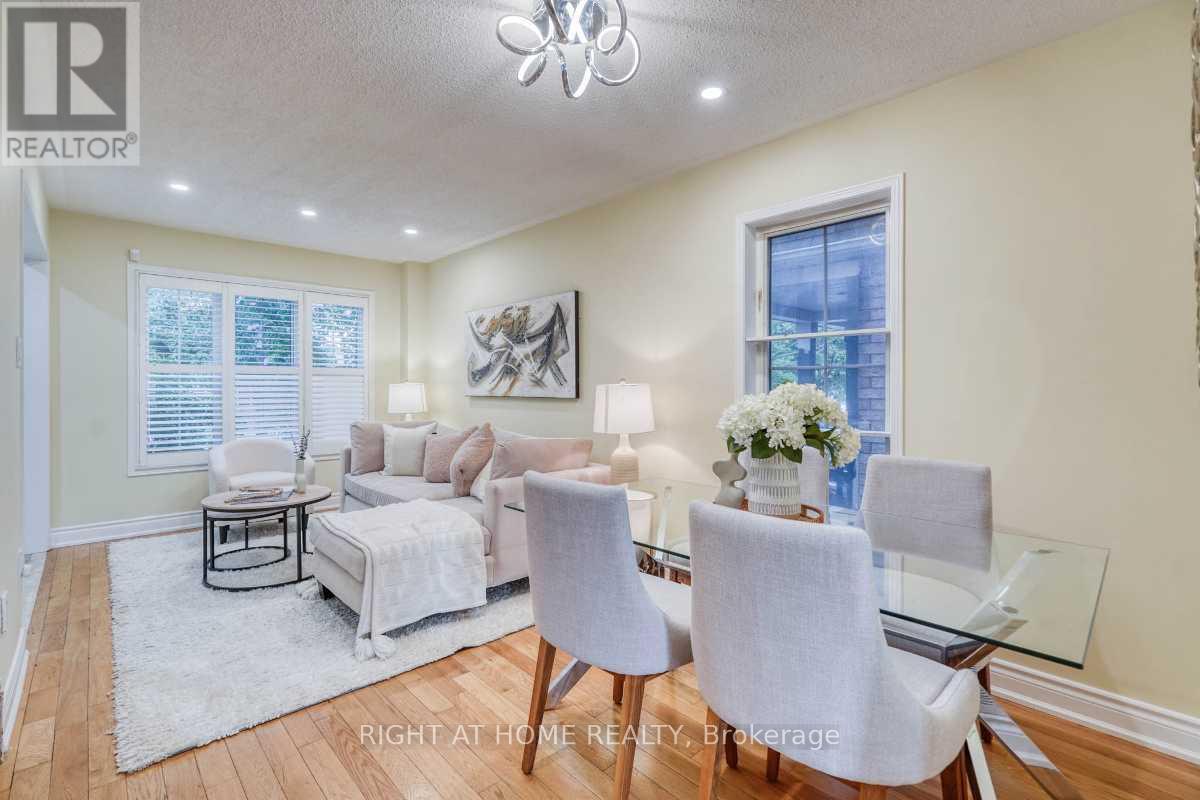 2304 Winlord Place, Oshawa (Windfields), Ontario  L1L 0B8 - Photo 8 - E13619430