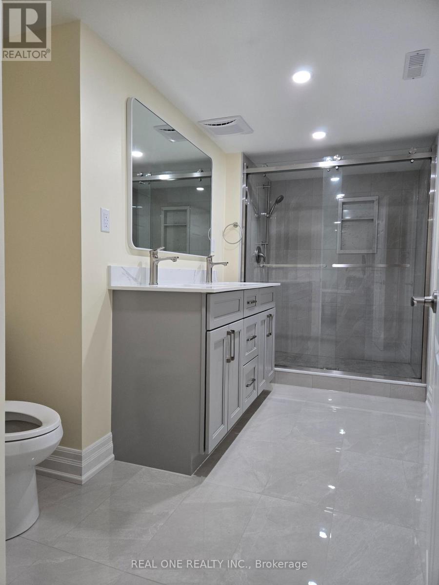 63 Boake Trail, Richmond Hill (Bayview Hill), Ontario  L4B 2Y5 - Photo 3 - N13619414