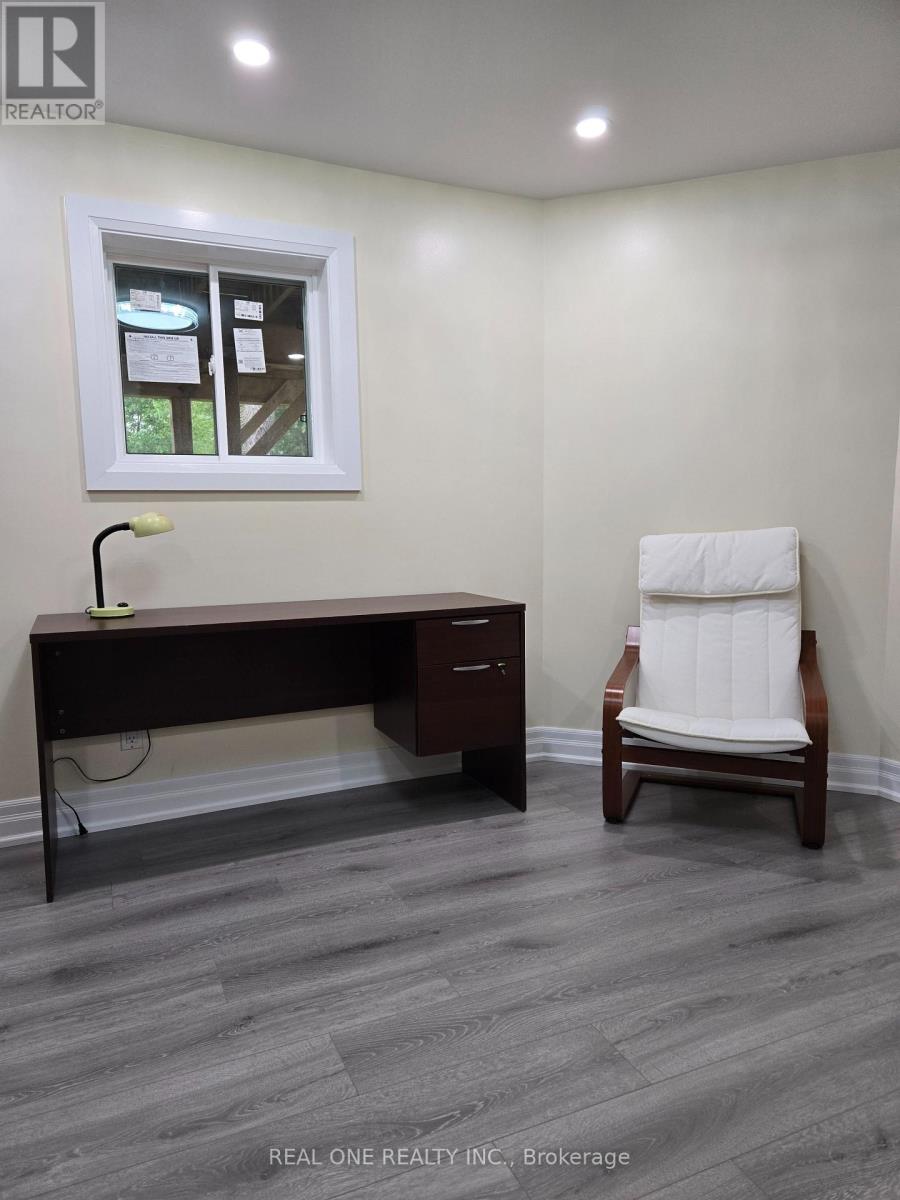 63 Boake Trail, Richmond Hill (Bayview Hill), Ontario  L4B 2Y5 - Photo 4 - N13619414