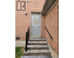 63 BOAKE TRAIL, Richmond Hill, Ontario