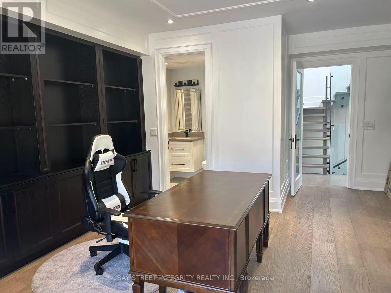158 Elmwood Avenue, Richmond Hill (Harding), Ontario  L4C 1L1 - Photo 15 - N13619460