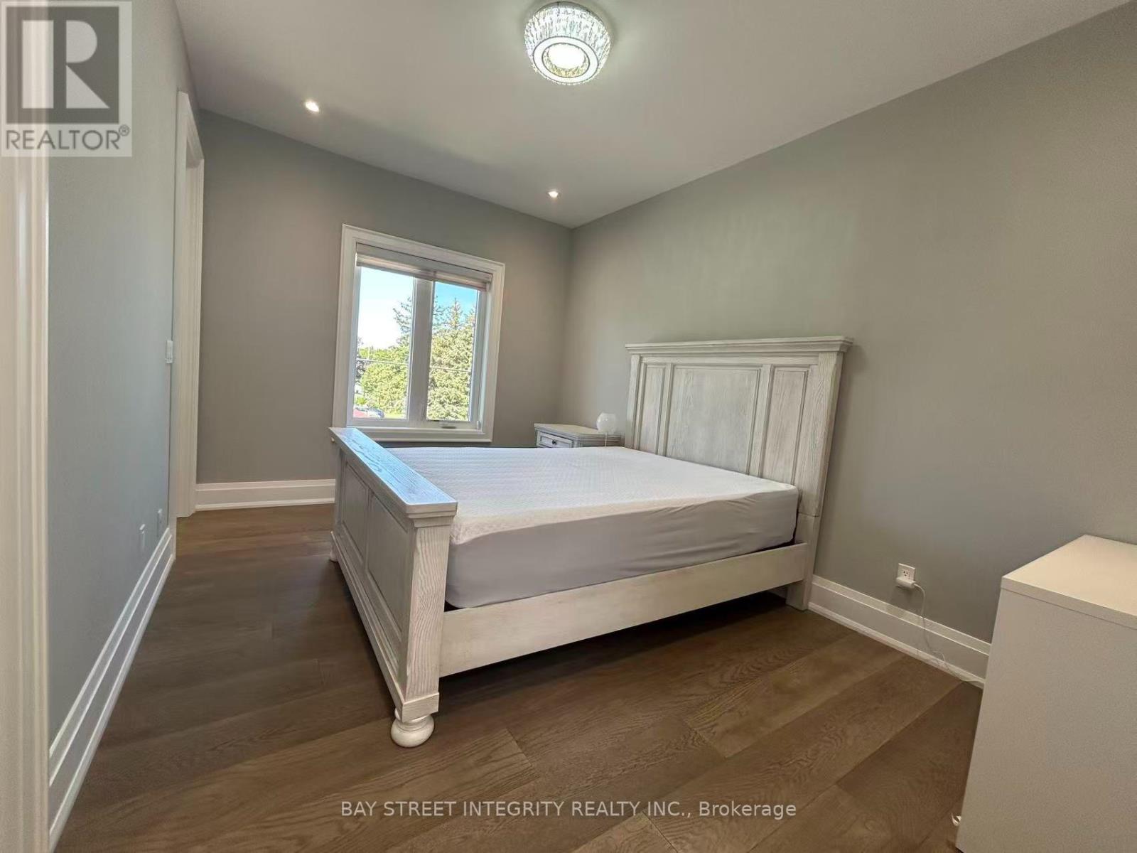 158 Elmwood Avenue, Richmond Hill (Harding), Ontario  L4C 1L1 - Photo 34 - N13619460