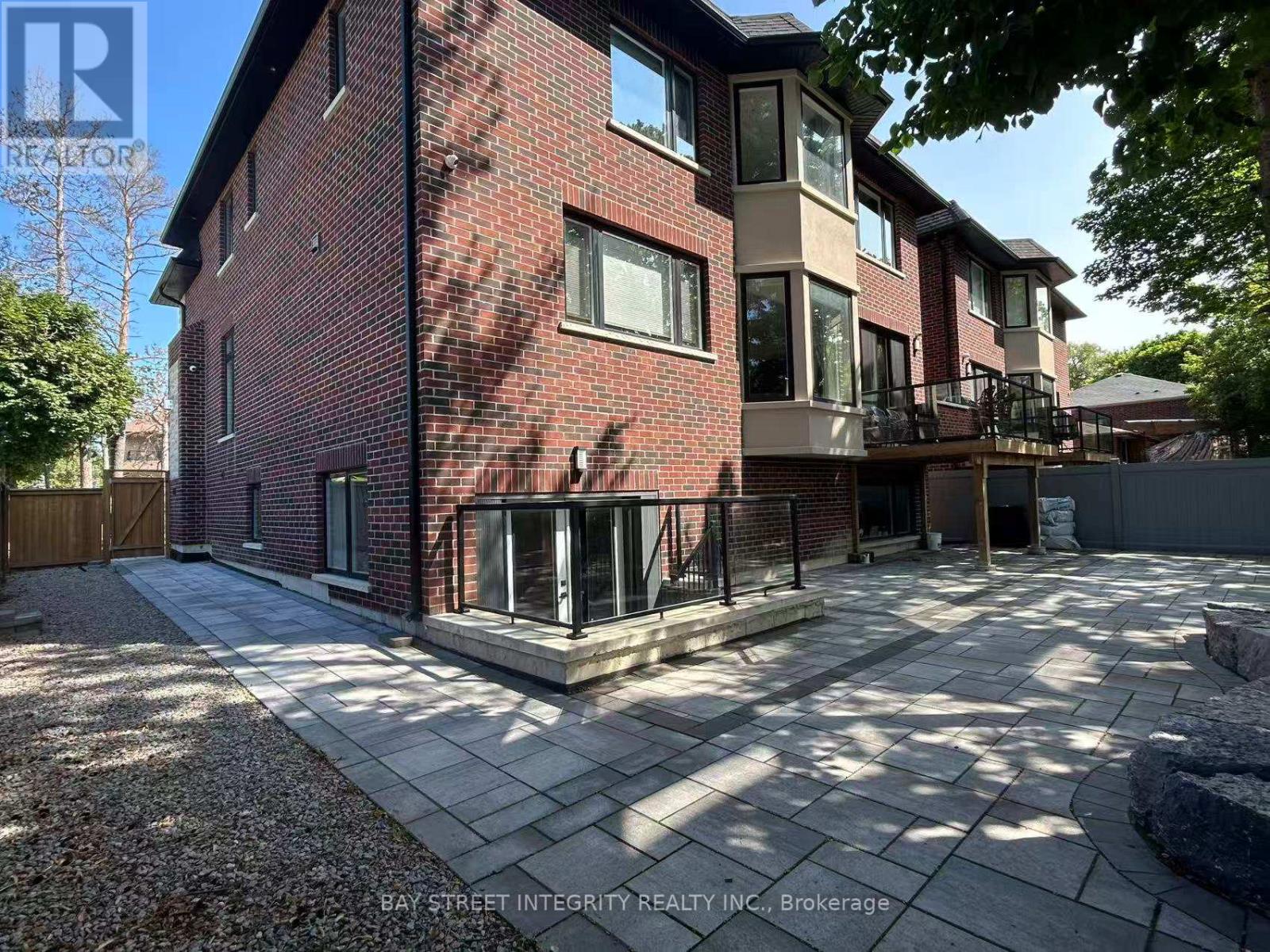 158 Elmwood Avenue, Richmond Hill (Harding), Ontario  L4C 1L1 - Photo 45 - N13619460