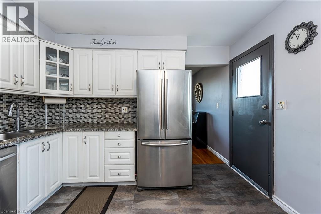 31 Darlington Drive, Hamilton, Ontario  L9C 2L8 - Photo 11 - 40851556