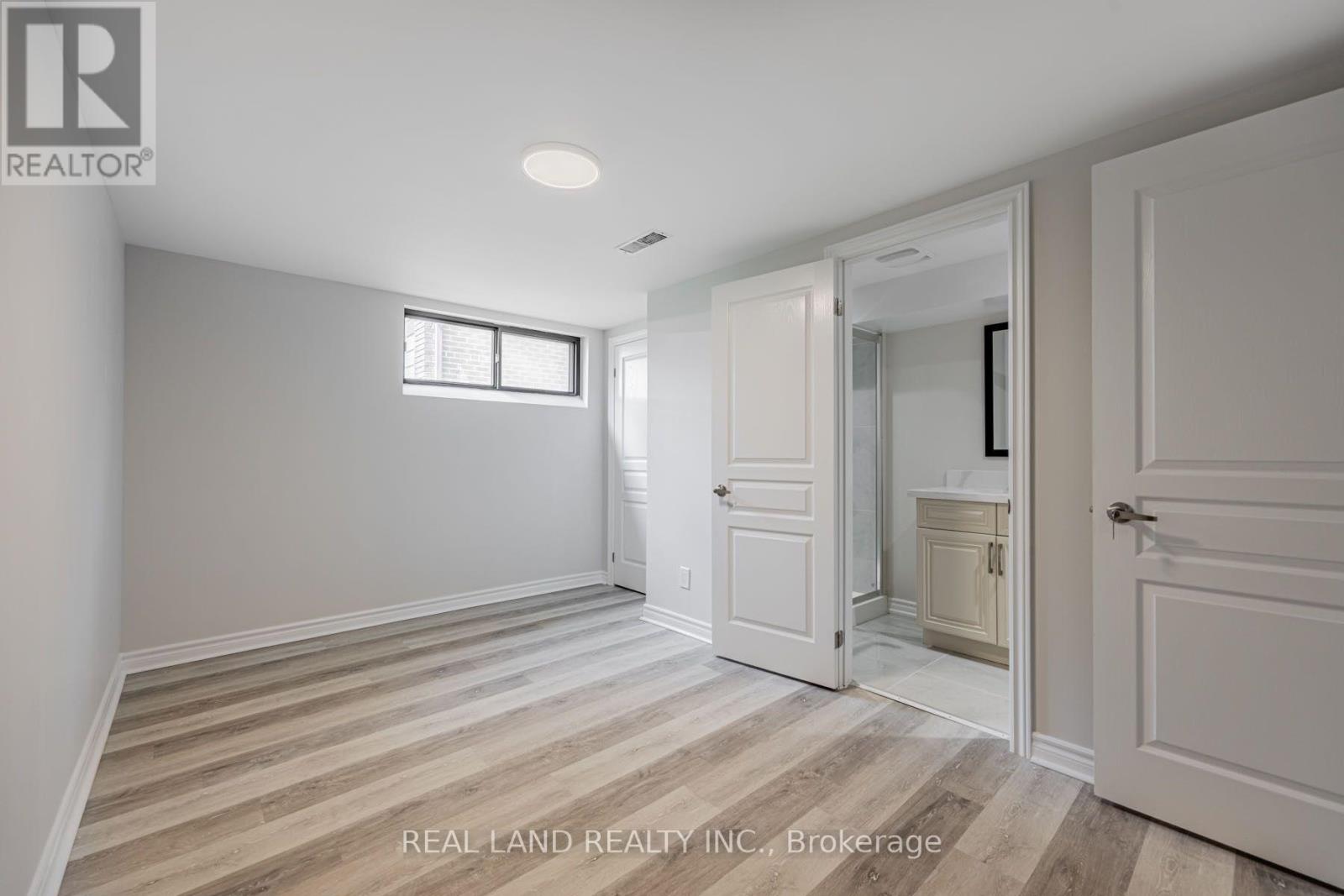 Lower - 274 Timothy Court, Mississauga, Ontario  L5G 2B4 - Photo 15 - W13559724