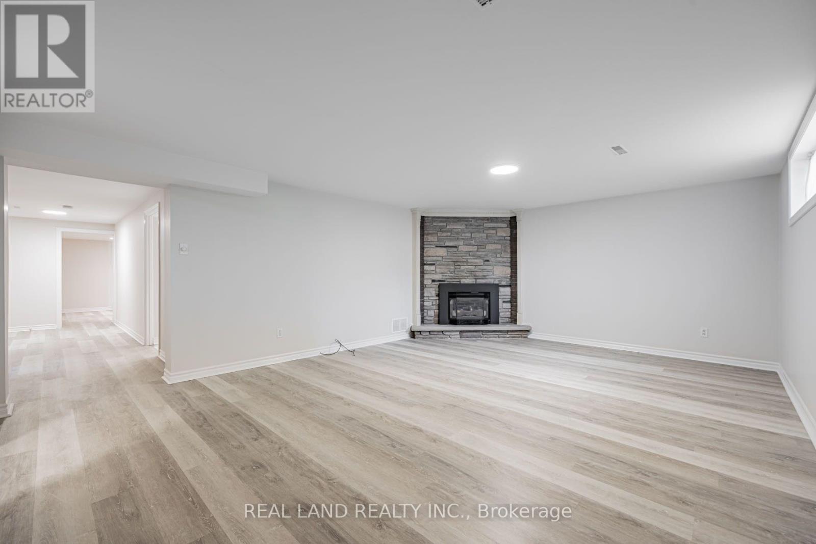 Lower - 274 Timothy Court, Mississauga, Ontario  L5G 2B4 - Photo 10 - W13559724