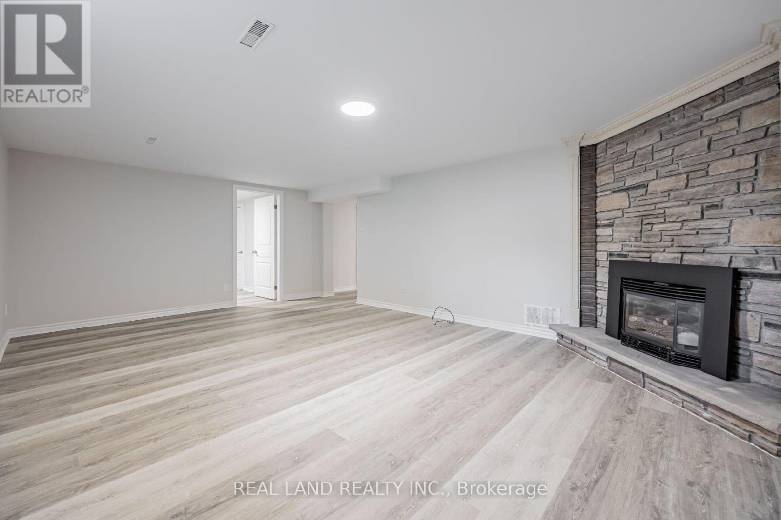 Lower - 274 Timothy Court, Mississauga, Ontario  L5G 2B4 - Photo 24 - W13559724