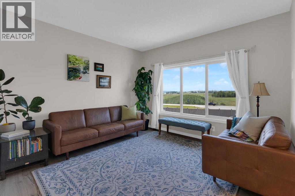 311 Sunrise View, Cochrane, Alberta  T4C 0Z7 - Photo 13 - A2328993