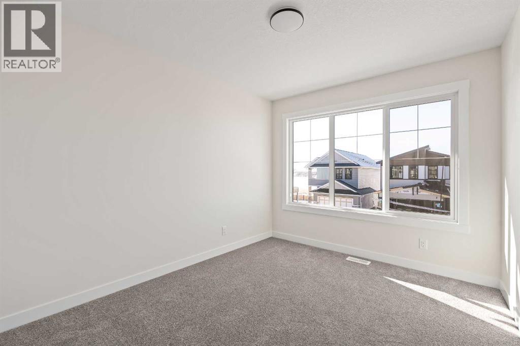167 Lucas Gardens NW, Calgary, Alberta  T3P 2R9 - Photo 32 - A2326190