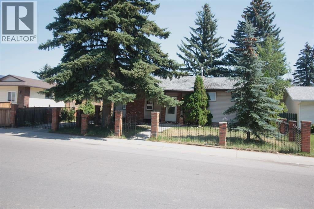 3320 60 Street Ne, Calgary, Alberta  T1Y 3S9 - Photo 2 - A2332490