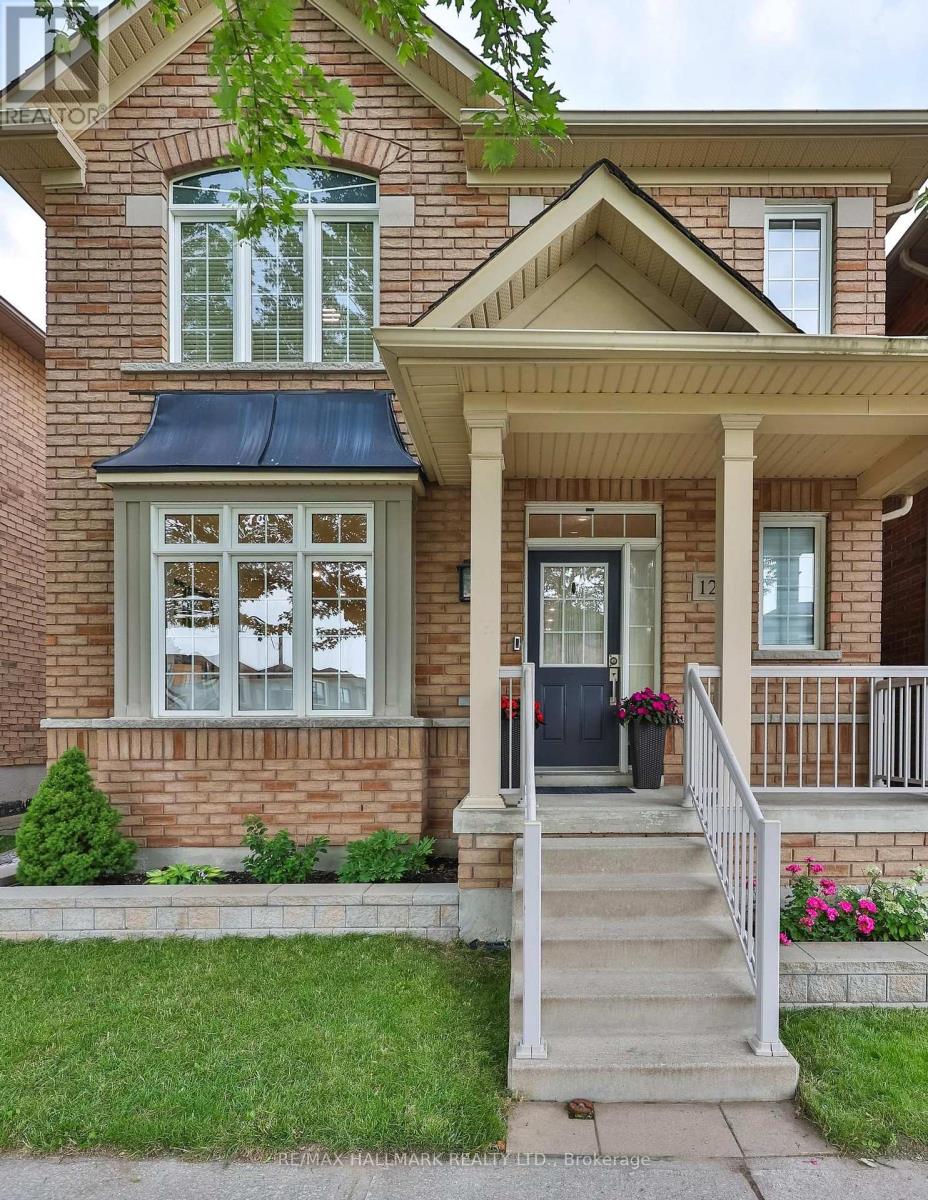 120 Albert Lewis Street, Markham, Ontario  L6B 0K4 - Photo 2 - N13619478