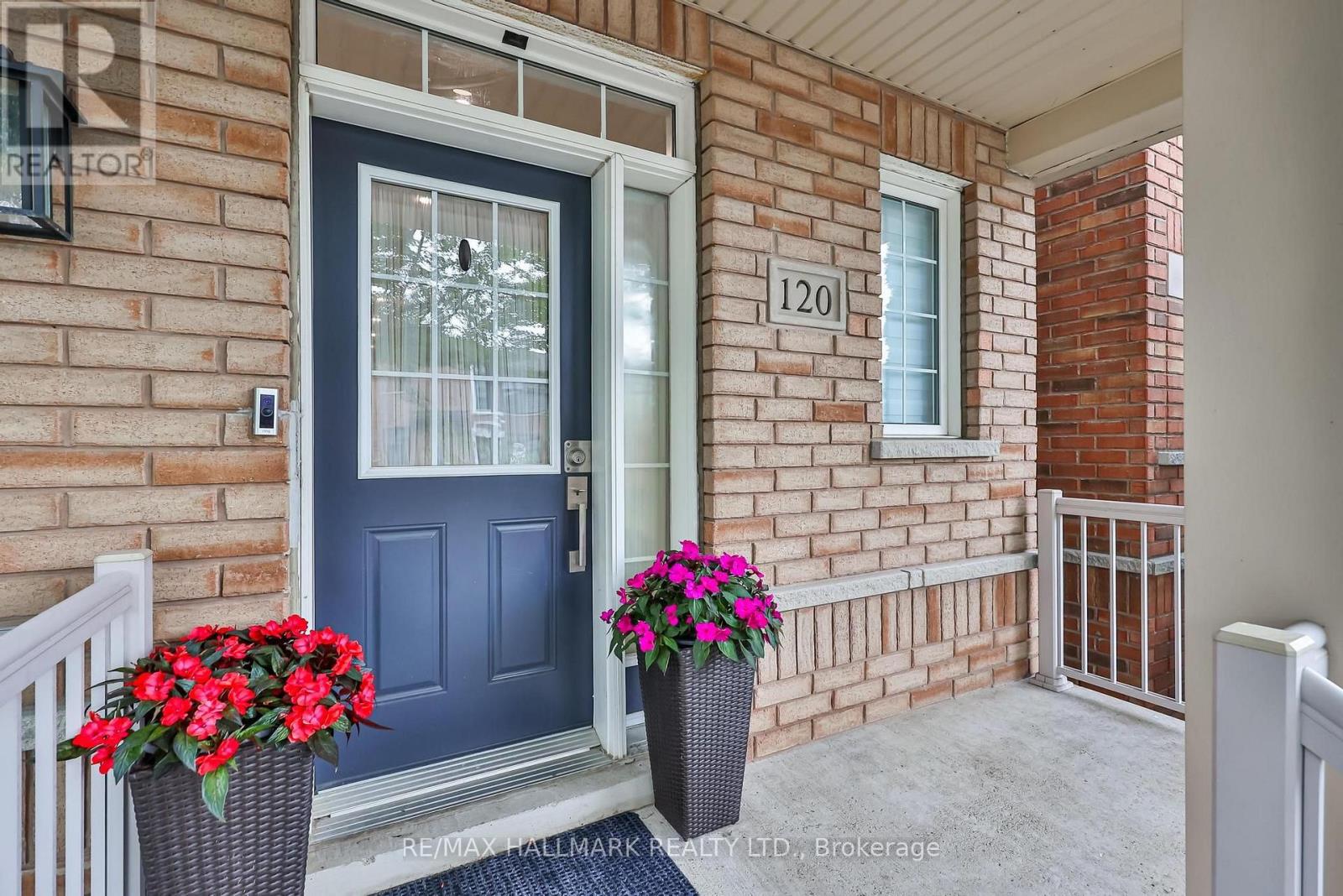 120 Albert Lewis Street, Markham, Ontario  L6B 0K4 - Photo 4 - N13619478