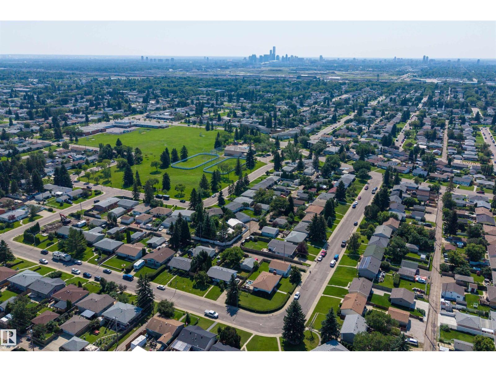 12136 135a Av NW, Edmonton, Alberta  T5L 3Z3 - Photo 48 - E4501305