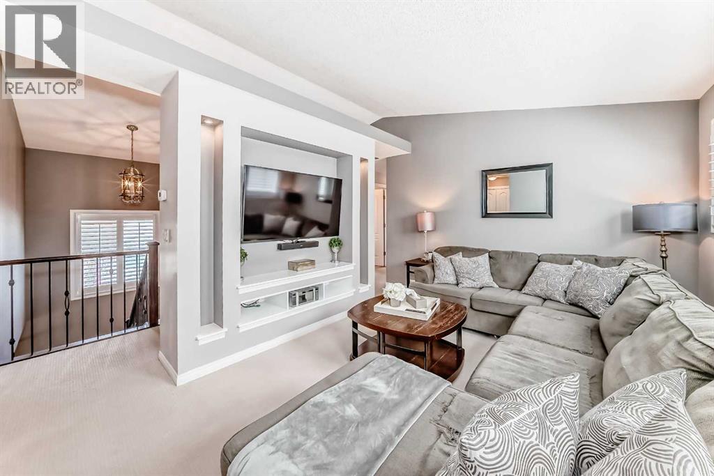 71 Hillcrest Street SW, Airdrie, Alberta  T4B 0Y7 - Photo 30 - A2324875