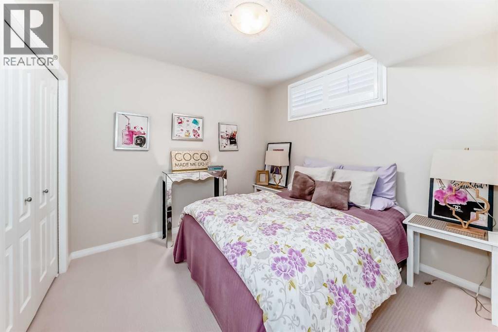 71 Hillcrest Street SW, Airdrie, Alberta  T4B 0Y7 - Photo 37 - A2324875