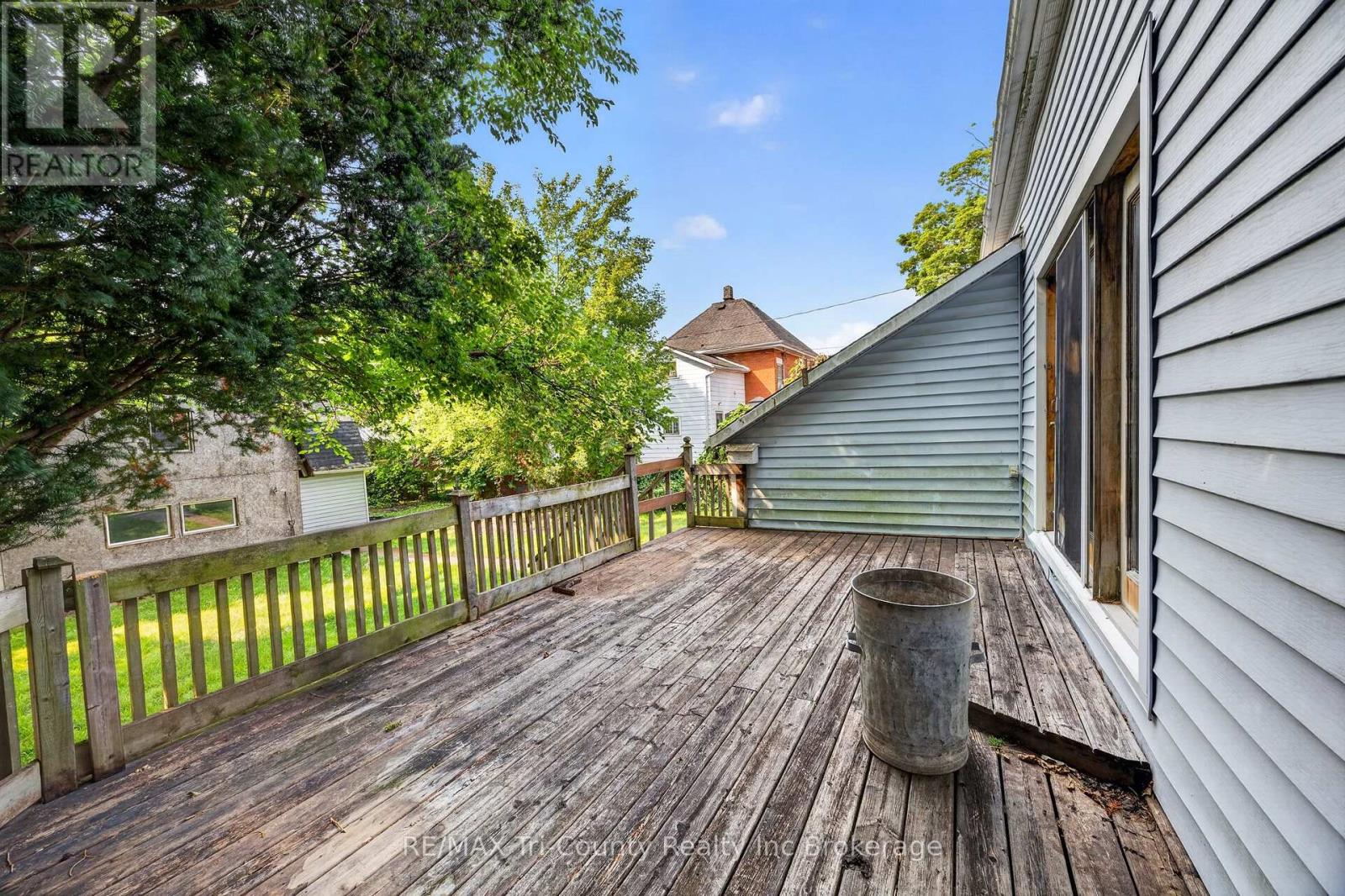 53 Brock Street W, Tillsonburg, Ontario N4G 2A4 - Photo 18 - X13599362