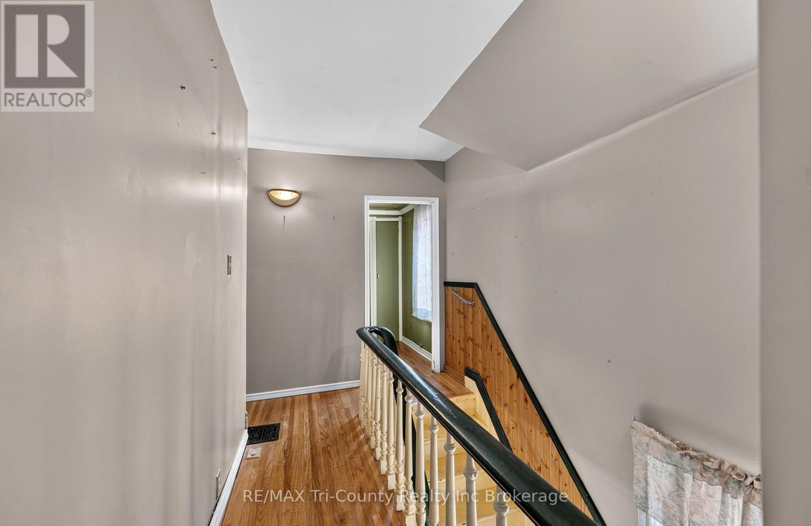 53 Brock Street W, Tillsonburg, Ontario N4G 2A4 - Photo 34 - X13599362