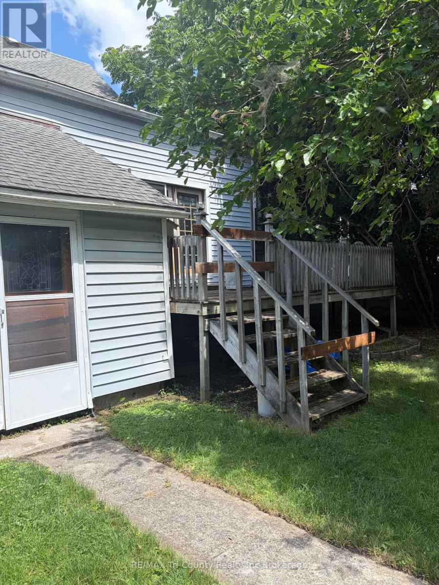 53 Brock Street W, Tillsonburg, Ontario N4G 2A4 - Photo 8 - X13599362