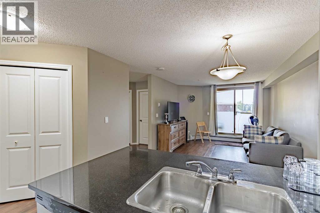1108, 5 Saddlestone Way NE, Calgary, Alberta  T3J 0S2 - Photo 8 - A2330594