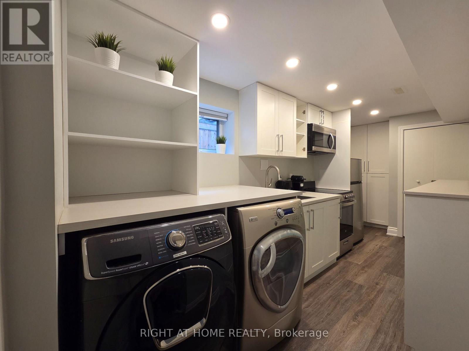 Lower - 1570 Lewes Way, Mississauga, Ontario  L4W 3S5 - Photo 13 - W13569652