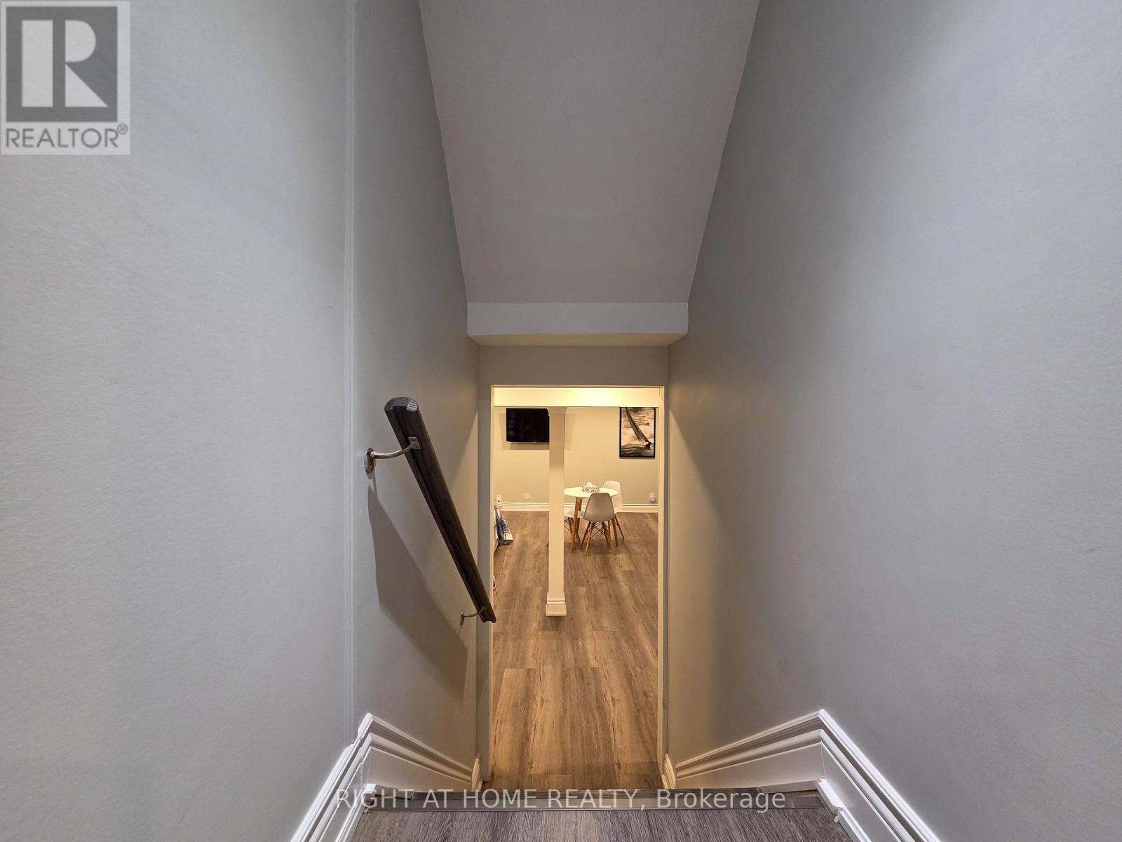 Lower - 1570 Lewes Way, Mississauga, Ontario  L4W 3S5 - Photo 12 - W13569652