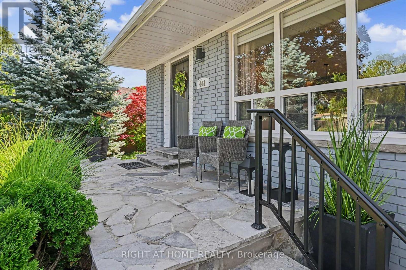 461 Withnell Crescent, Oakville, Ontario  L6L 3M1 - Photo 4 - W13619482