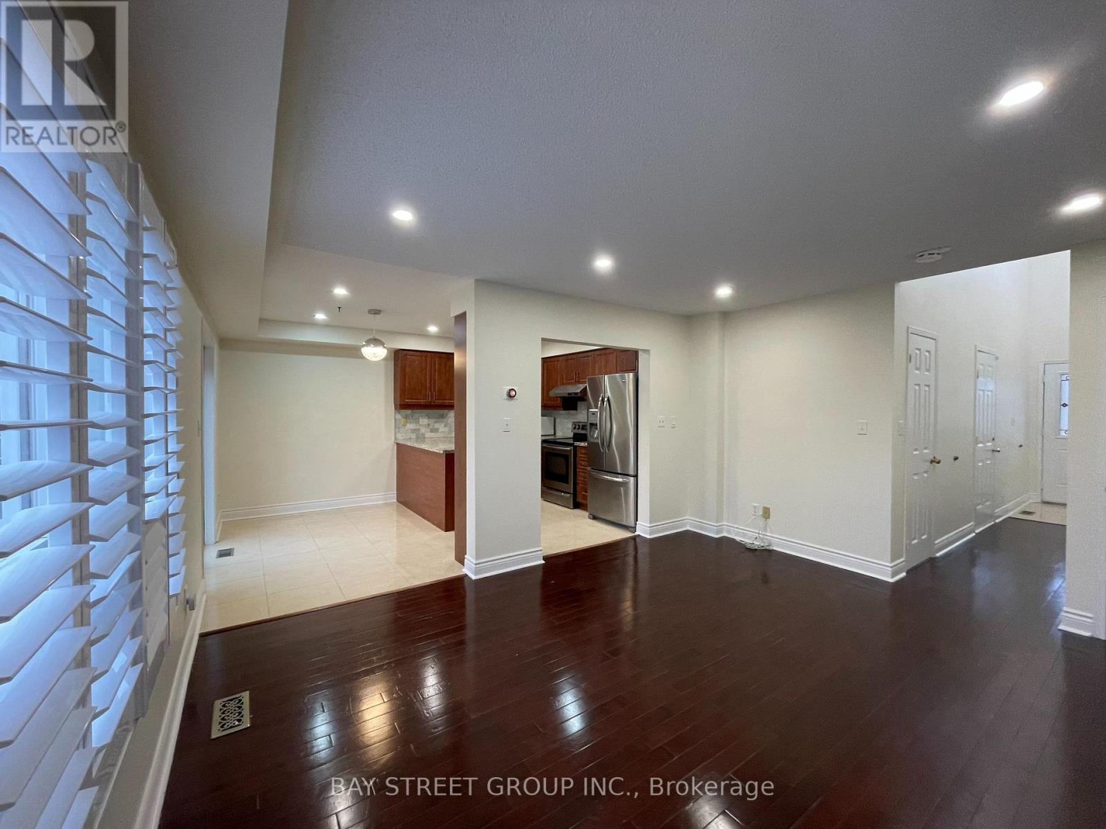 2165 White Dove Circle, Oakville, Ontario  L6M 3R7 - Photo 6 - W13619496