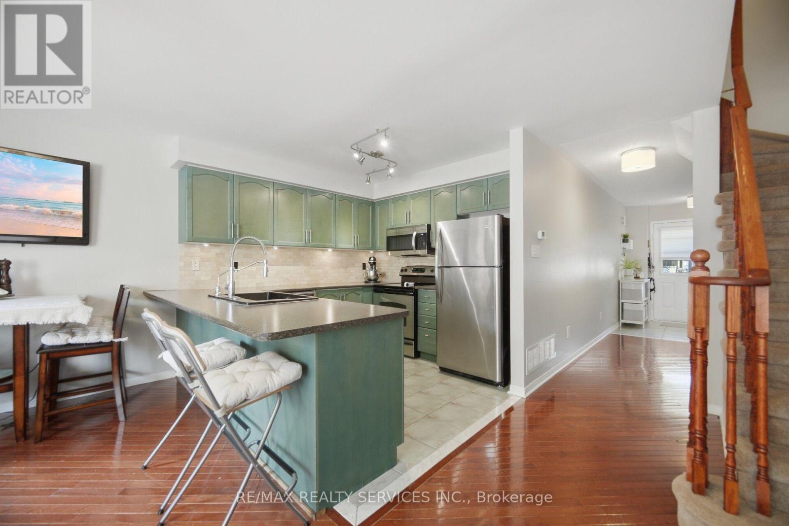 6 Harding Street, Halton Hills, Ontario  L7G 6B1 - Photo 15 - W13619520