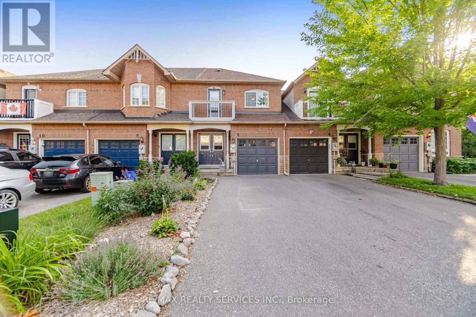 6 Harding Street, Halton Hills, Ontario  L7G 6B1 - Photo 3 - W13619520