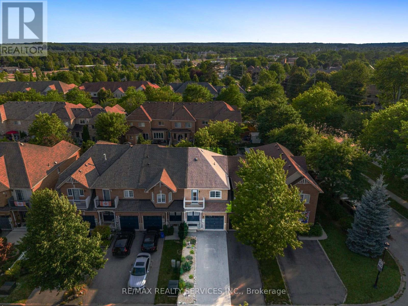 6 Harding Street, Halton Hills, Ontario  L7G 6B1 - Photo 4 - W13619520