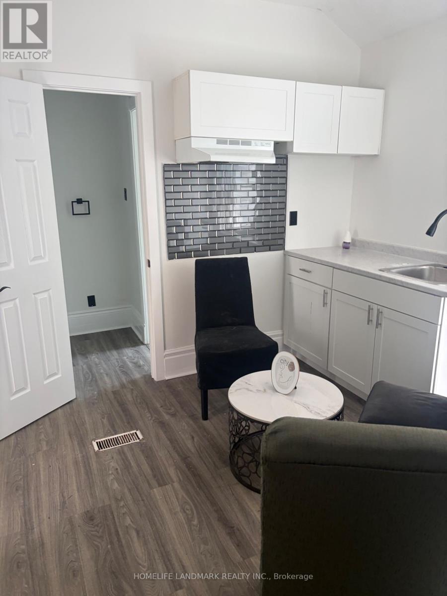 Unit 1 - 710 Adelaide Street, London East, Ontario  N5Y 2L5 - Photo 4 - X13429690