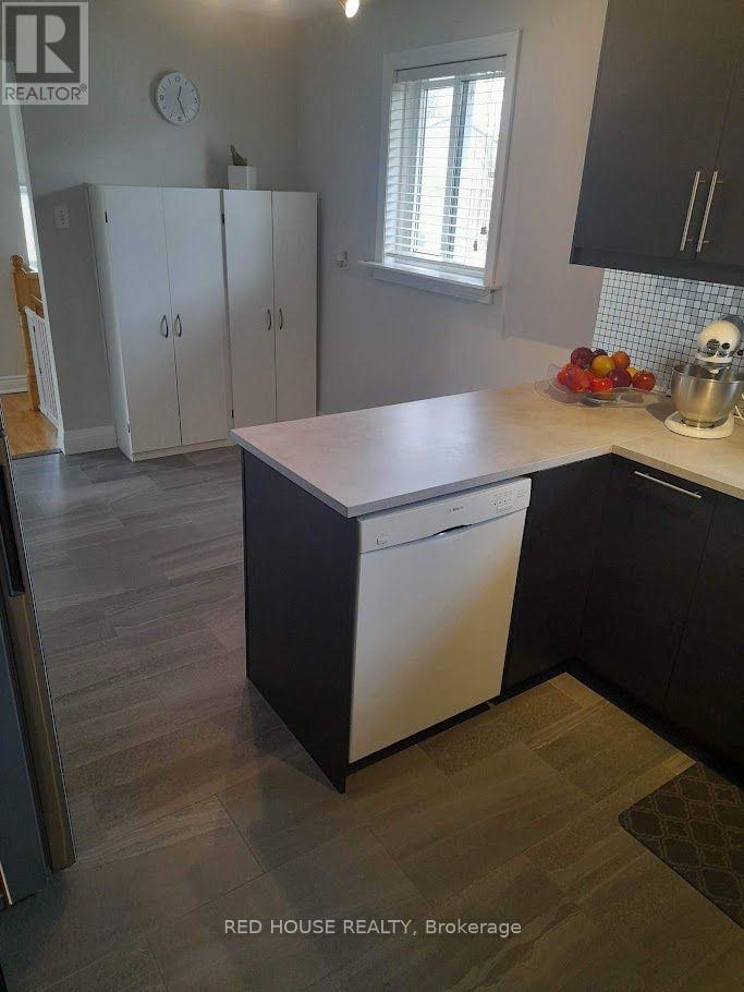 Main - 518 Meadows Boulevard, Mississauga (Rathwood), Ontario  L4Z 1G6 - Photo 13 - W13619586