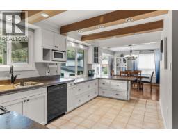 353 Clifton Road S, Kelowna, British Columbia  V1V 1A4 - Photo 9 - 10395435