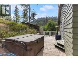 353 Clifton Road S, Kelowna, British Columbia  V1V 1A4 - Photo 20 - 10395435