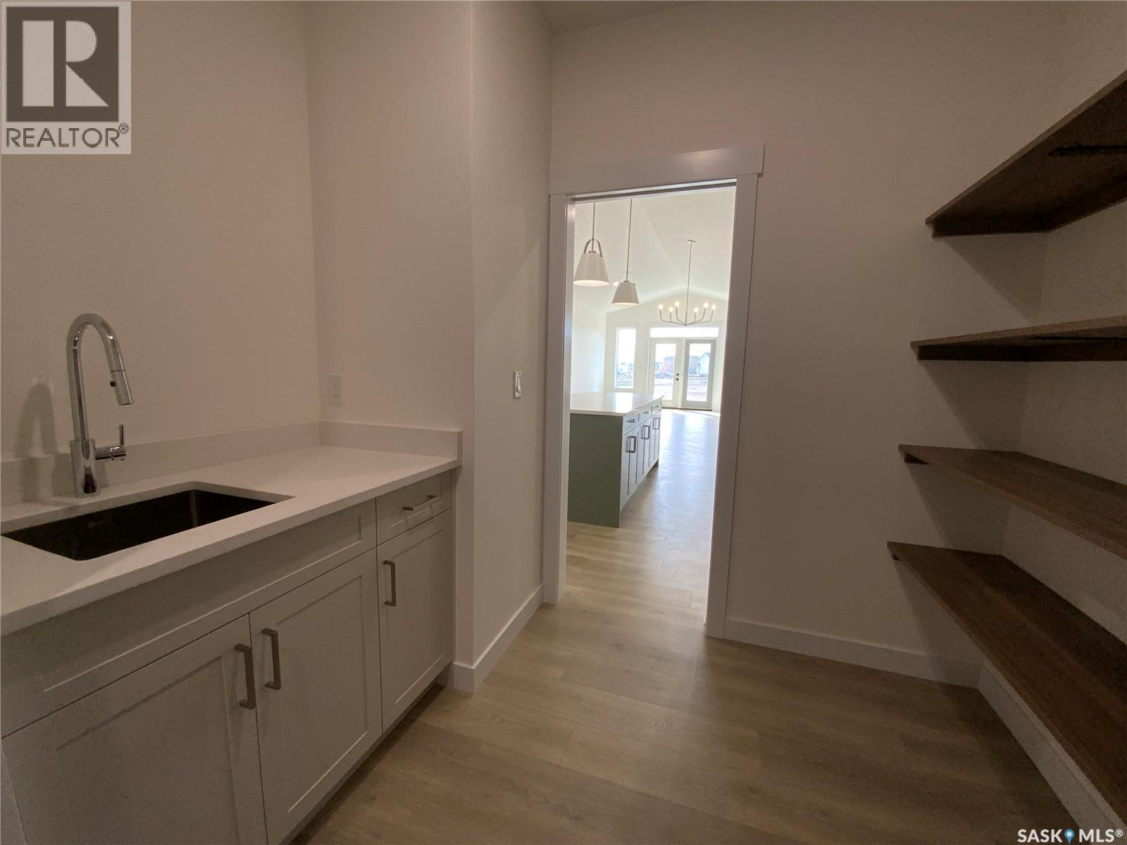 250 Doran Way, Saskatoon, Saskatchewan  S7H 4N2 - Photo 7 - SK044069